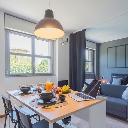 Black Loft Como By Rent All Como Ngoại thất bức ảnh