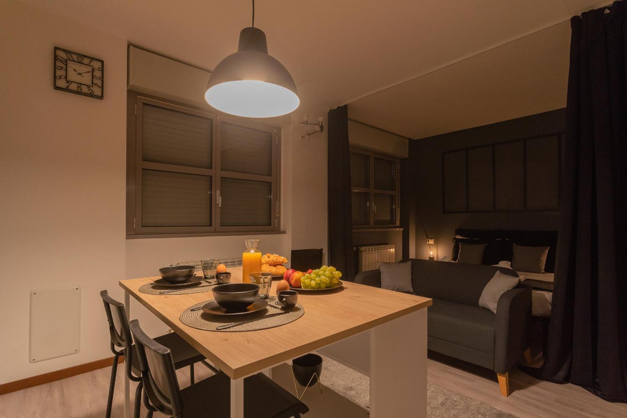 Black Loft Como By Rent All Como Ngoại thất bức ảnh