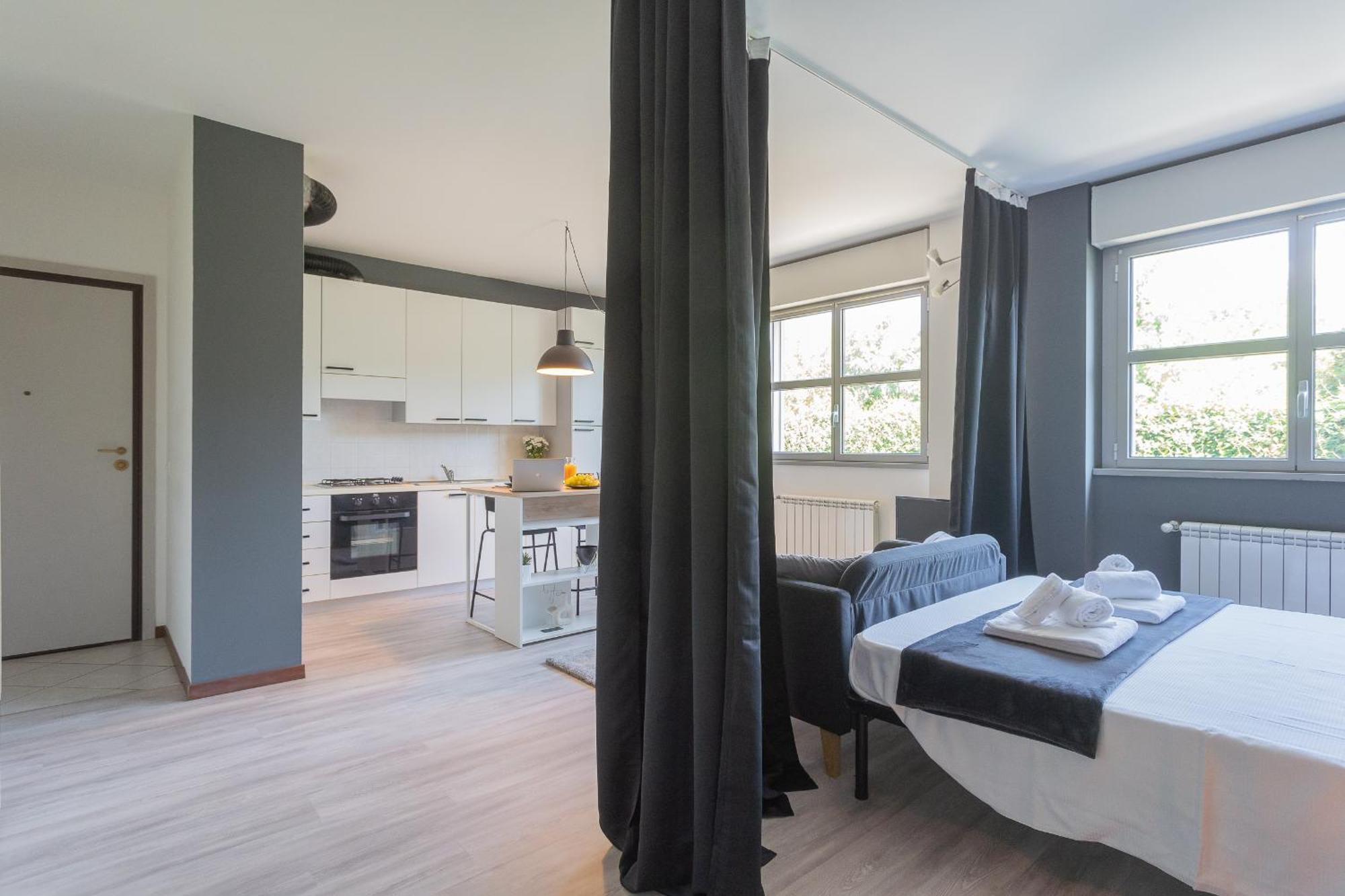 Black Loft Como By Rent All Como Ngoại thất bức ảnh