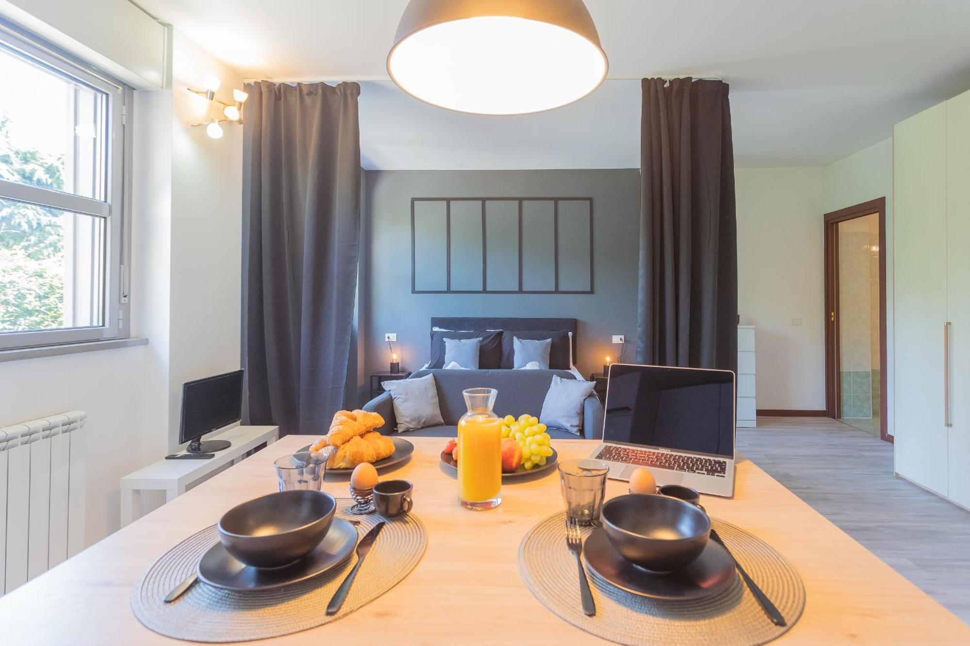Black Loft Como By Rent All Como Ngoại thất bức ảnh